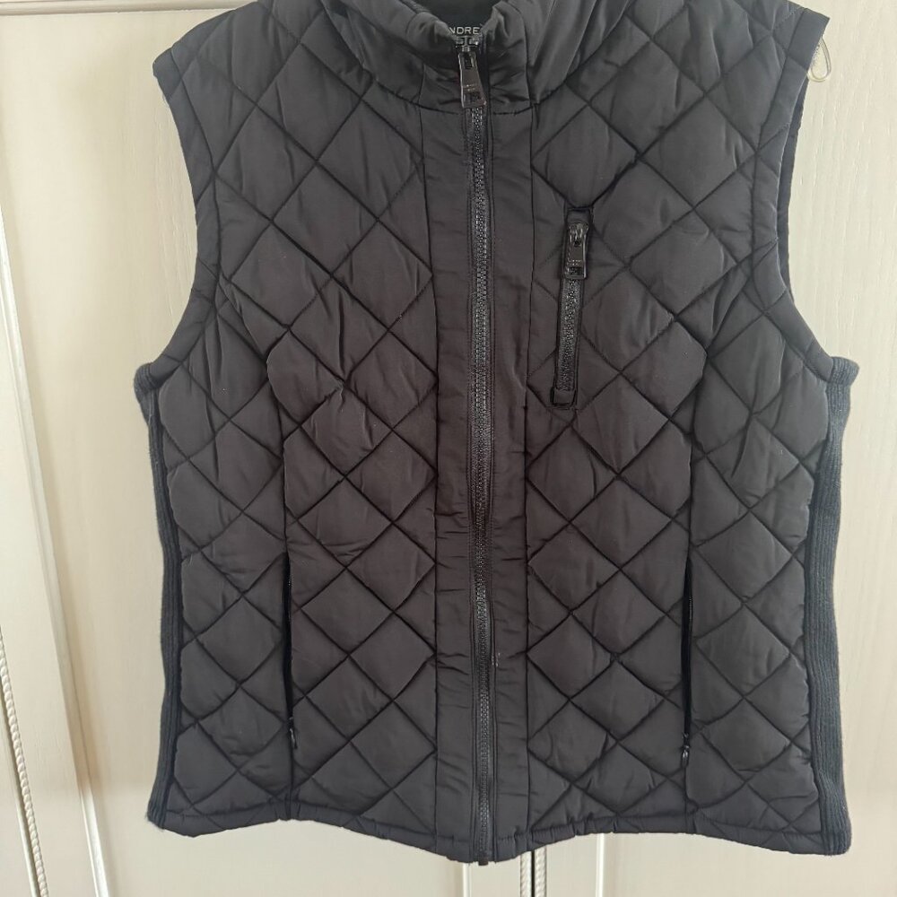 Andrew Marc Vest XL Black NWOT